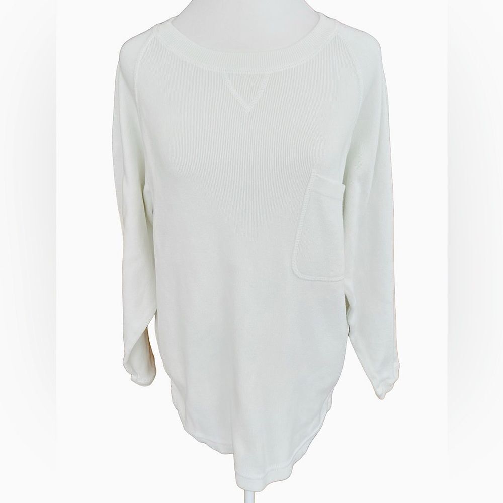 Eddie Bauer 100% cotton white crew neck sweater size M.